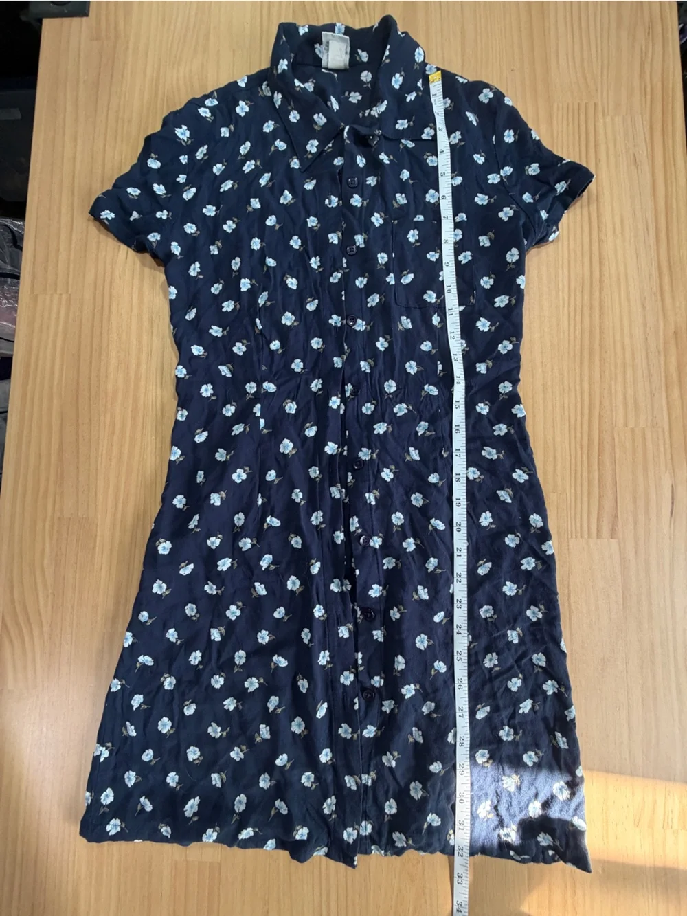 Old Navy Navy Dress with White and Light Blue Floral Print B12